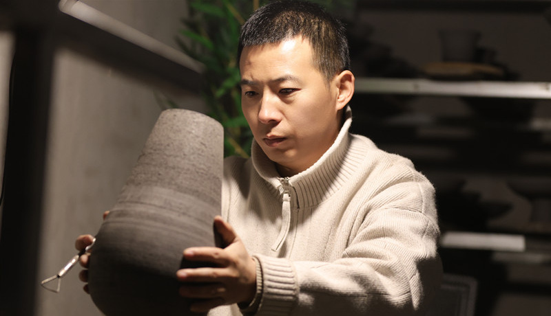 千年窑火不灭 安口砂器在泥与火的淬炼中重焕新生